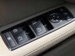 2010款 E300L 3.0L 时尚型