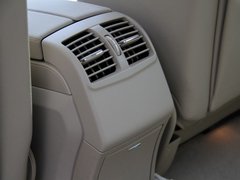2010款 E300L 3.0L 时尚型