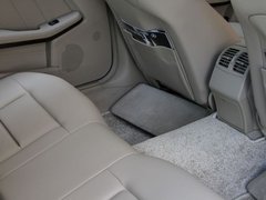 2010款 E300L 3.0L 时尚型