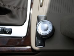 2010款 E300L 3.0L 时尚型