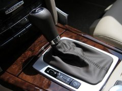 2010款 E300L 3.0L 时尚型