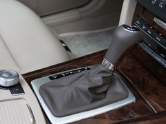 2010款 E300L 3.0L 时尚型