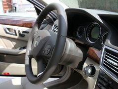 2010款 E300L 3.0L 时尚型
