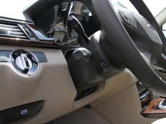 2010款 E300L 3.0L 时尚型