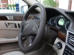 2010款 E300L 3.0L 时尚型