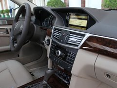 2010款 E300L 3.0L 时尚型