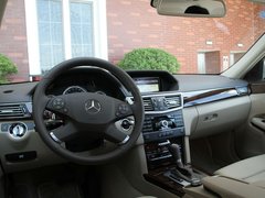 2010款 E300L 3.0L 时尚型