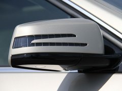 2010款 E300L 3.0L 时尚型