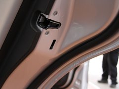 2010款 E300L 3.0L 时尚型