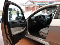 2010款 E300L 3.0L 时尚型