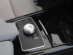 2010款 E300L 3.0L 时尚型