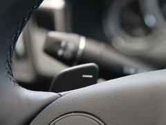 2010款 E300L 3.0L 时尚型