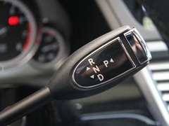 2010款 E300L 3.0L 时尚型