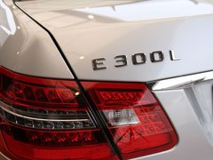 2010款 E300L 3.0L 时尚型