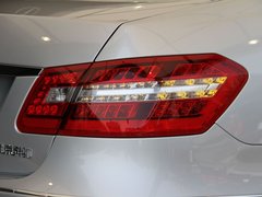 2010款 E300L 3.0L 时尚型
