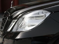 2010款 E300L 3.0L 时尚型