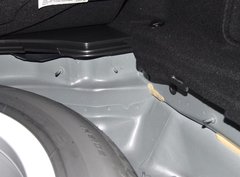 2010款 E300L 3.0L 时尚型