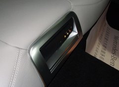 2010款 E300L 3.0L 时尚型