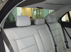 2010款 E300L 3.0L 时尚型