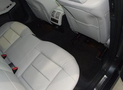2010款 E300L 3.0L 时尚型