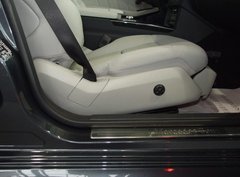 2010款 E300L 3.0L 时尚型