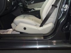 2010款 E300L 3.0L 时尚型