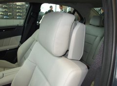 2010款 E300L 3.0L 时尚型