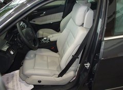 2010款 E300L 3.0L 时尚型