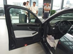 2010款 E300L 3.0L 时尚型