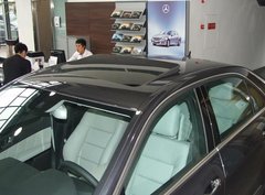 2010款 E300L 3.0L 时尚型