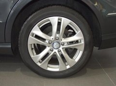2010款 E300L 3.0L 时尚型