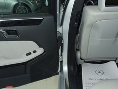 2010款 E300L 3.0L 时尚型