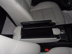 2010款 E300L 3.0L 时尚型
