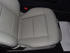 2010款 E300L 3.0L 时尚型
