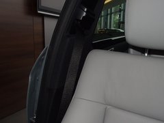 2010款 E300L 3.0L 时尚型
