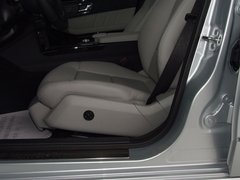 2010款 E300L 3.0L 时尚型