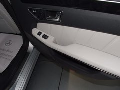 2010款 E300L 3.0L 时尚型