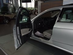 2010款 E300L 3.0L 时尚型