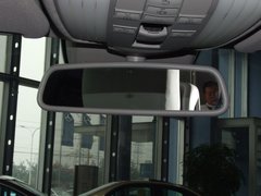 2010款 E300L 3.0L 时尚型