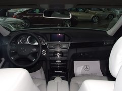 2010款 E300L 3.0L 时尚型