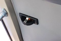 2006款 4.5 手动 DX