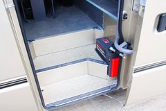 2006款 4.5 手动 DX