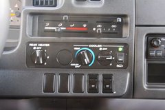 2006款 4.5 手动 DX