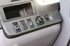2006款 4.5 手动 DX