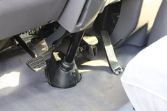 2006款 4.5 手动 DX
