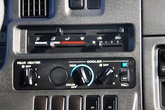 2006款 4.5 手动 DX