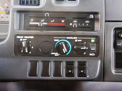 2006款 4.5 手动 DX