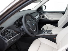 2011款 4.4T xDrive50i領(lǐng)先型 5座