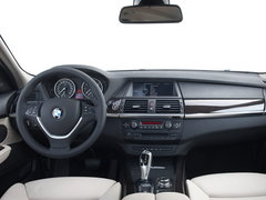 2011款 4.4T xDrive50i领先型 5座