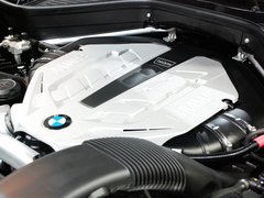 2011款 4.4T xDrive50i领先型 5座